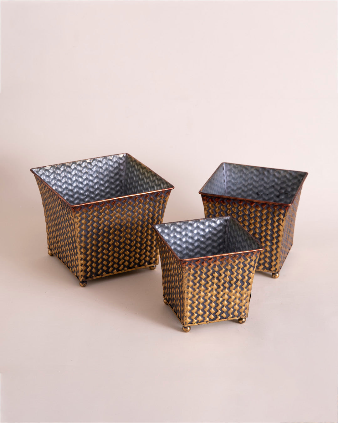 Antique Wicker Metal Planter - Set Of 3